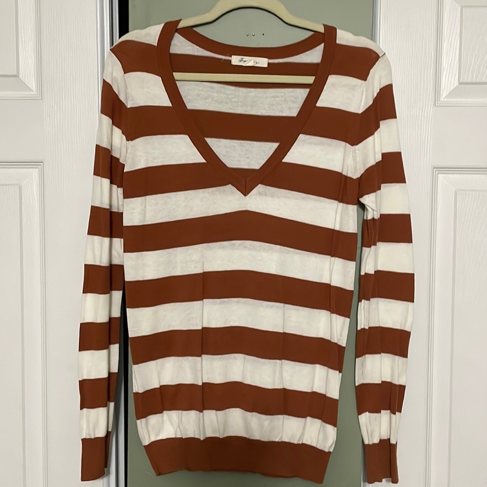 Women’s Forever 21 Sweater, V-Neck, Striped, Size Large